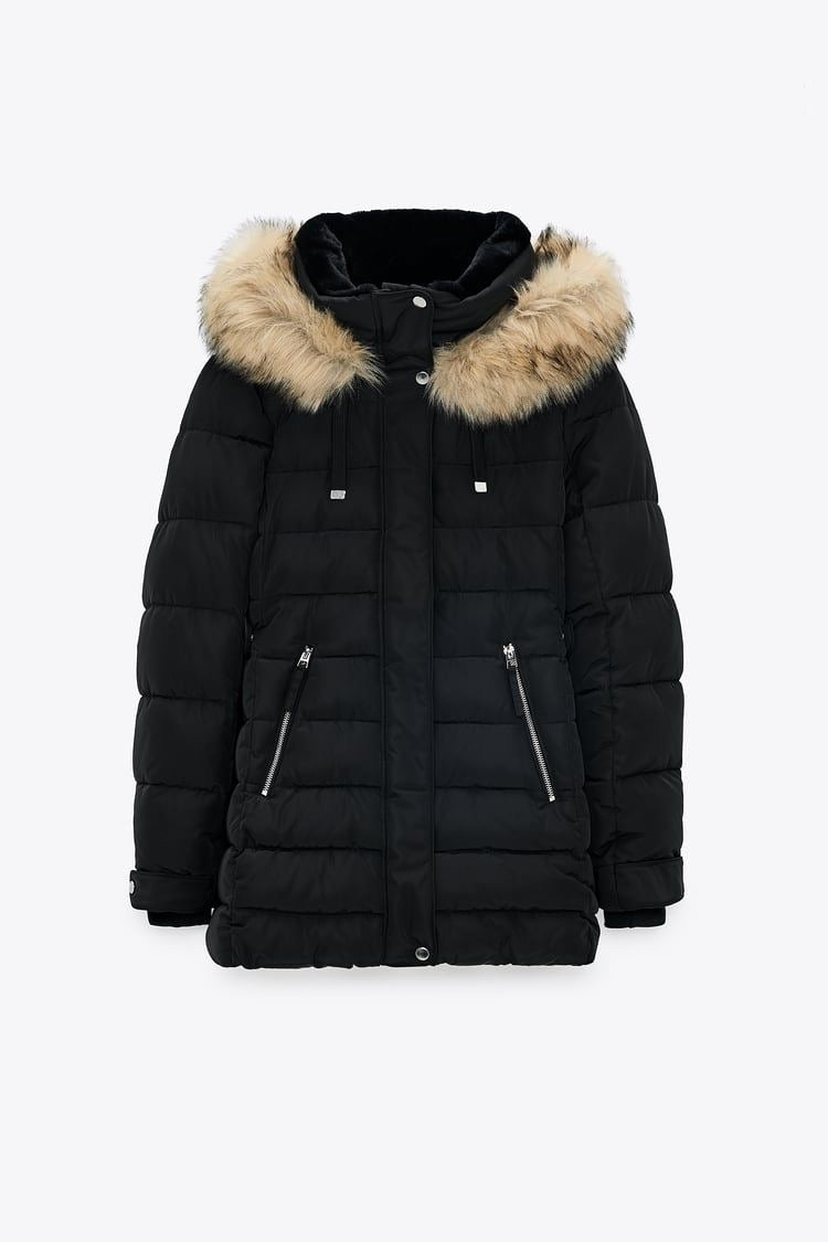 the black waterproof jacket with furr Colors: black - white