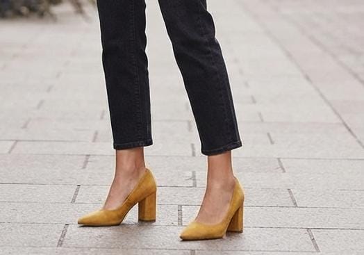 Mesh Clogs – Code 740 Mustard 👡